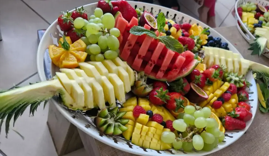 Plateau de fruits prédécoupés